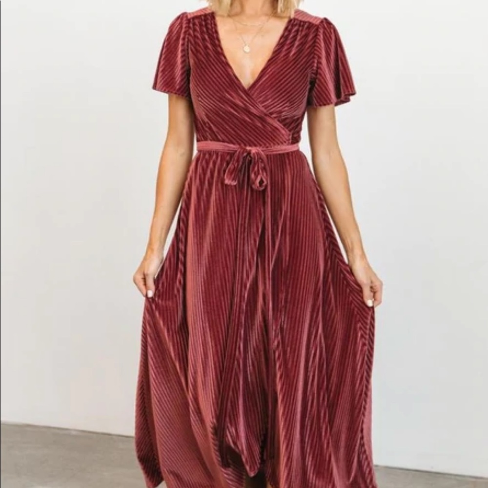 Baltic Born Andi Ribbed Velvet Wrap Dress in Dark rose, size M